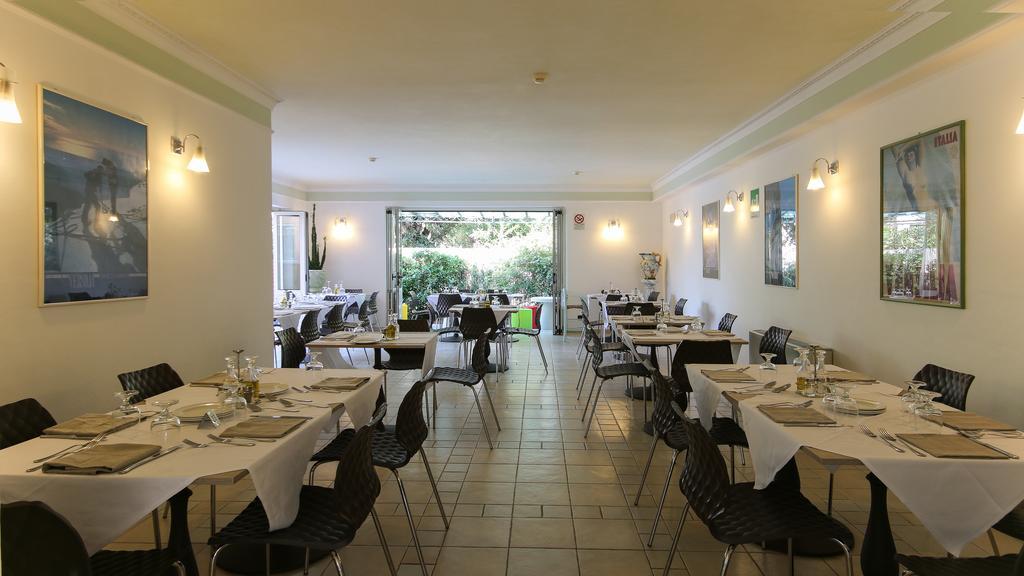 פורטה דיי מארמי Hotel Miramare מראה חיצוני תמונה